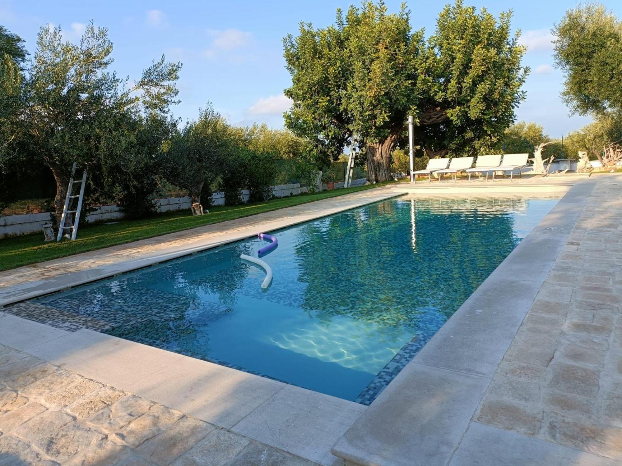 Il Vecchio Carrubo - Villa Con Piscina A Sfioro Macchia di Monte Kültér fotó